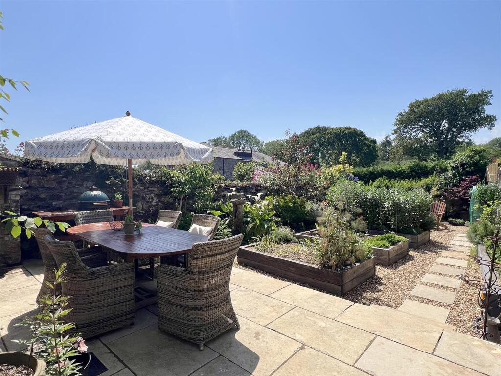House in Plymouth - View 3