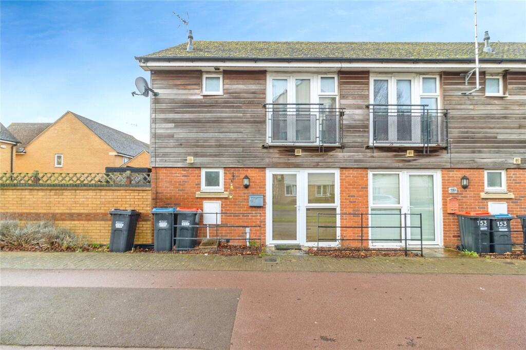 Main image of property: Warwick Avenue, Broughton, Milton Keynes, Buckinghamshire, MK10