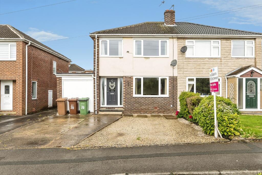 Main image of property: Manor Park Avenue, Pontefract