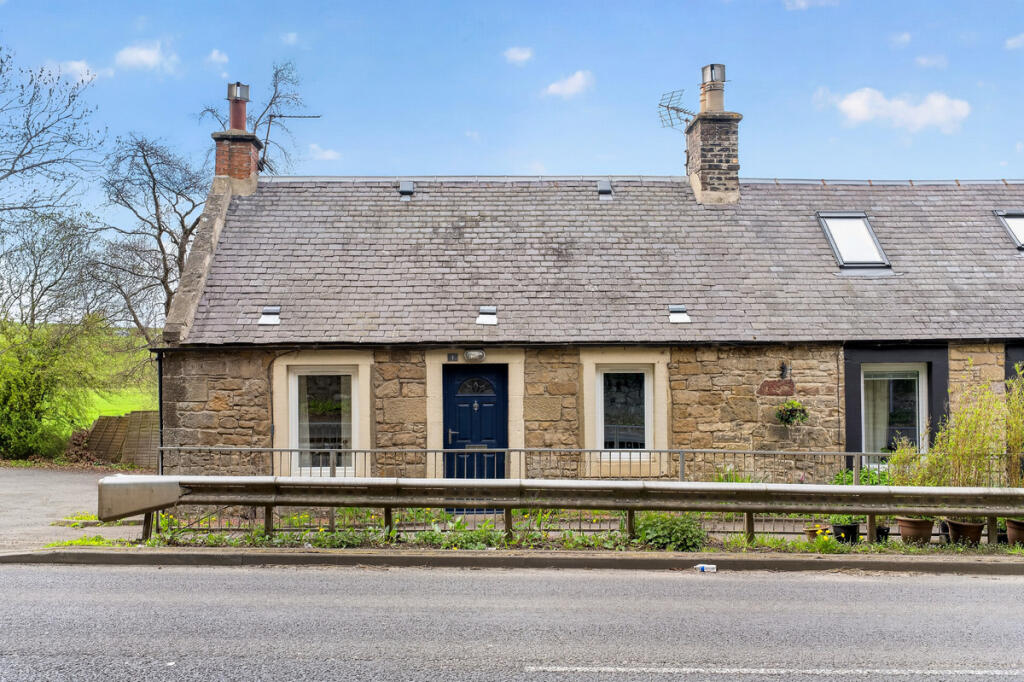 Main image of property: 1 Hatton Mains Cottages, Edinburgh, EH27