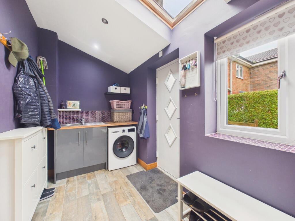House in Hull, Burton Pidsea - View 3