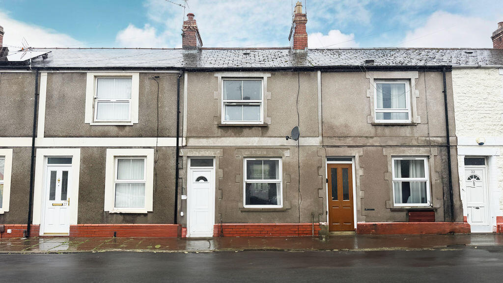 Main image of property: 2 Bedroom house for sale