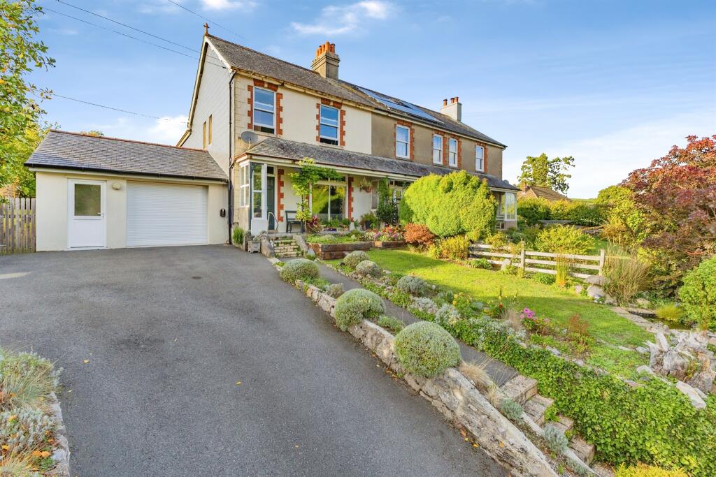 Main image of property: Plymouth Road, Buckfastleigh