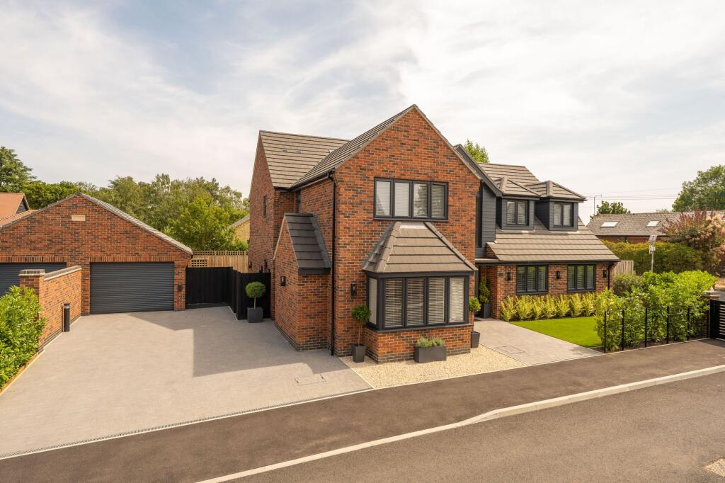 Main image of property: 41 Shefford Road, Clophill, MK45
