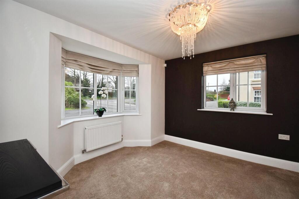 Mulberry Avenue, Beverley photo 2