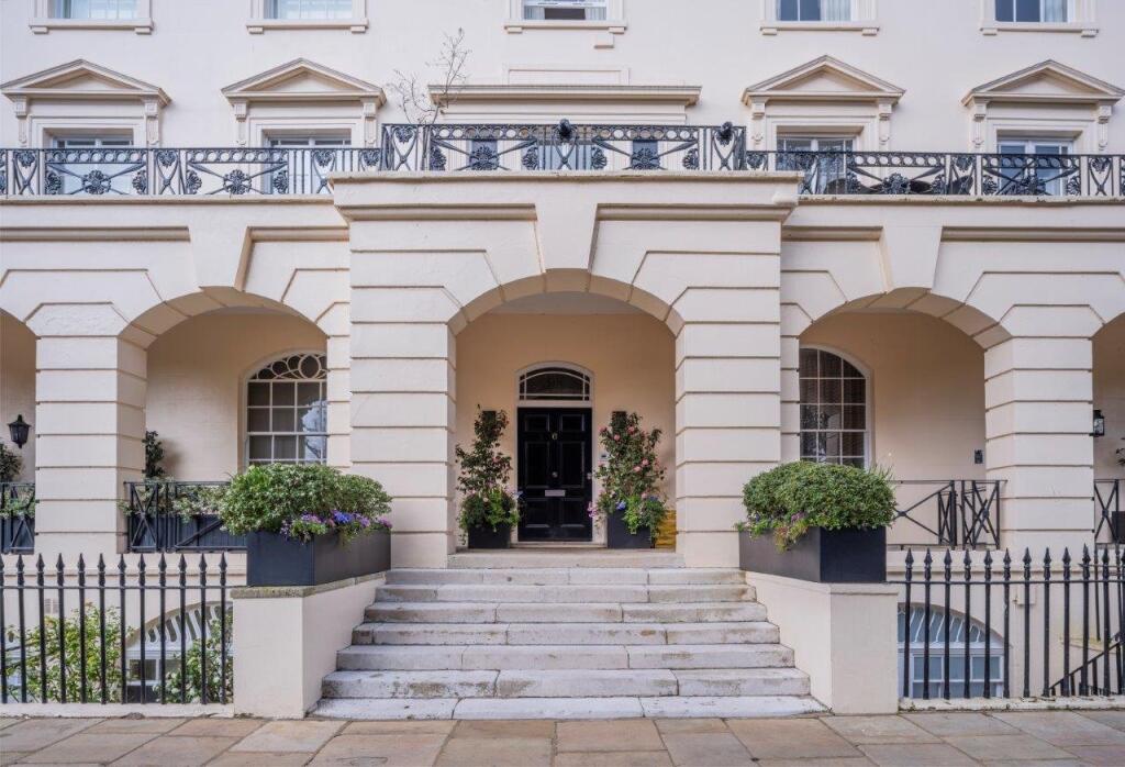 Main image of property: Hanover Terrace, Regent's Park, London, NW1