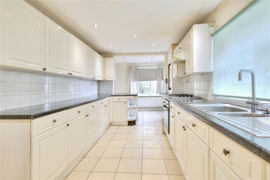 Vivian Road, Wellingborough, Northamptonshire, NN8 - View 4