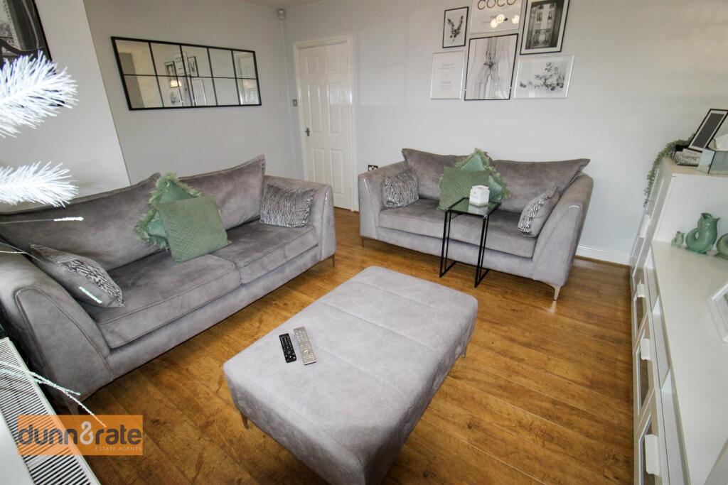 Meere Close, Stoke-On-Trent photo 4
