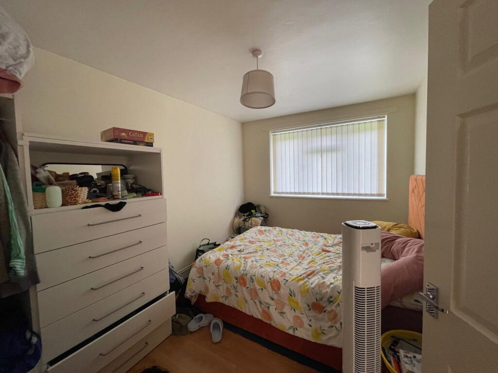 Apartment in Newbury, West Berkshire - More