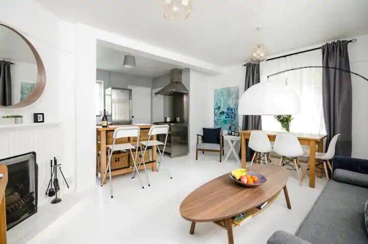 Main image of property: Friars Gate, Guildford, Surrey, GU2