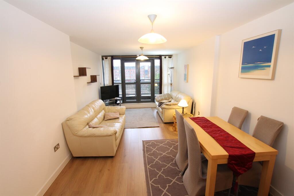 Main image of property: Queens Court, HU1