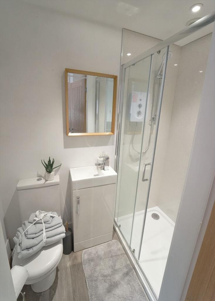 Apartment in Nottingham - View 5