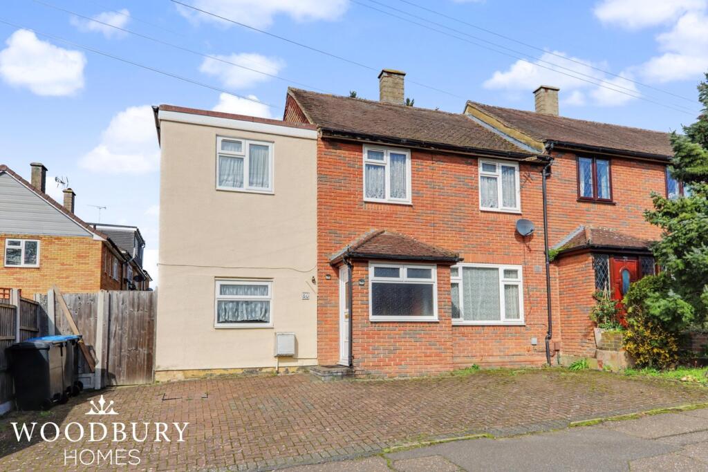 Main image of property: Lushes Road, Loughton, IG10