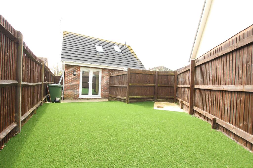 House in Southampton - View 4