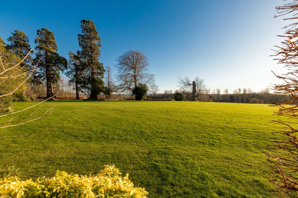 Apartment in East Lothian - More