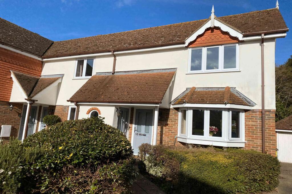 Main image of property: Effingham, Leatherhead, KT24