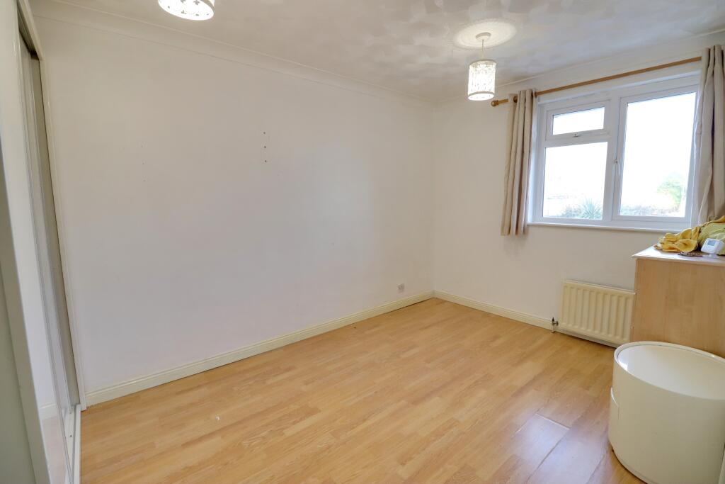 Ireland Way, Waterlooville photo 4