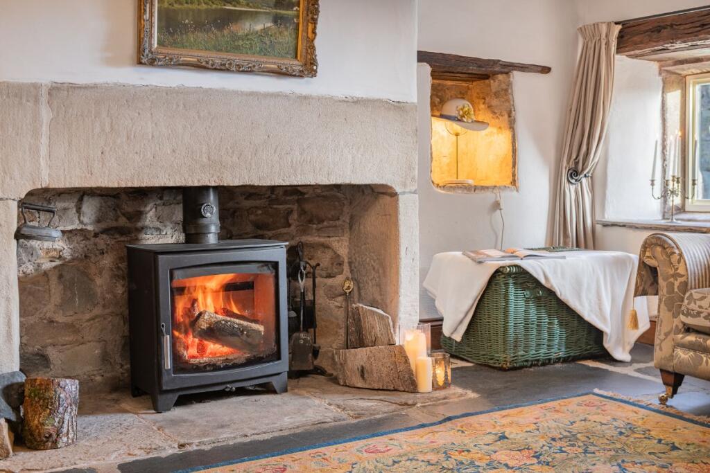 Aughton Old Hall, Aughton, Lancaster, LA2 8LU photo 4
