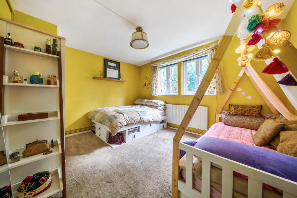 Apartment in London, Shepherd's Bush - View 2