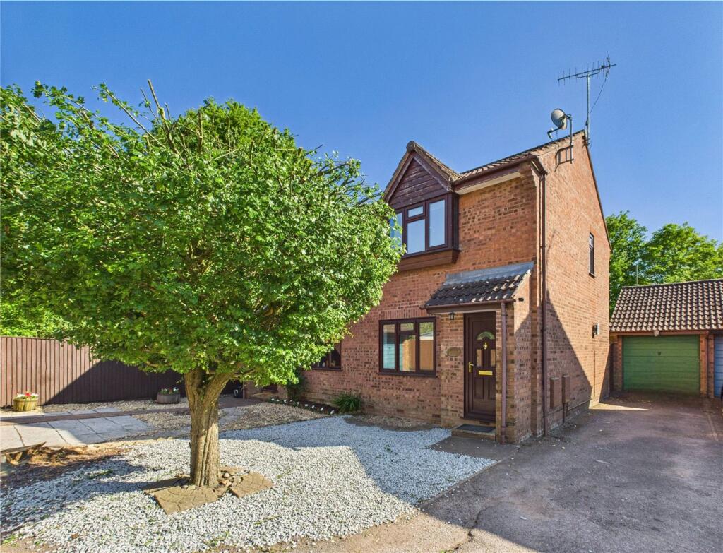 Main image of property: Foxglove Close, Tiverton, Devon, EX16