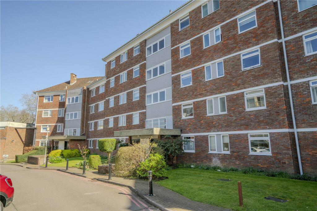 Main image of property: Courtlands, Sheen Road, Richmond, TW10