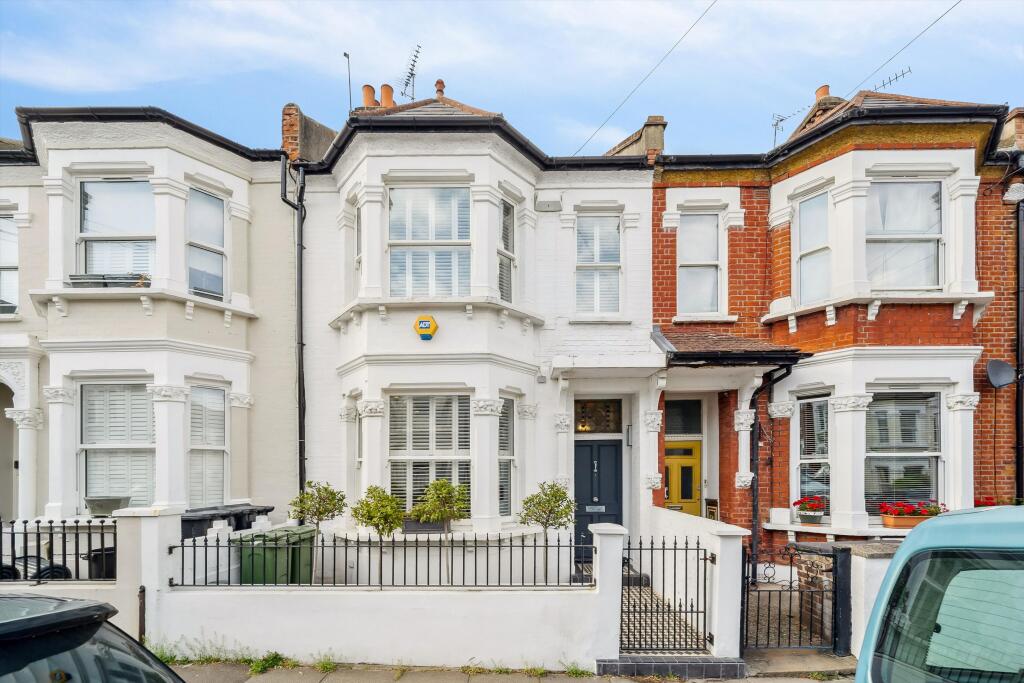 6-bed terraced on Bramfield Road, London, SW11, £2,100,000