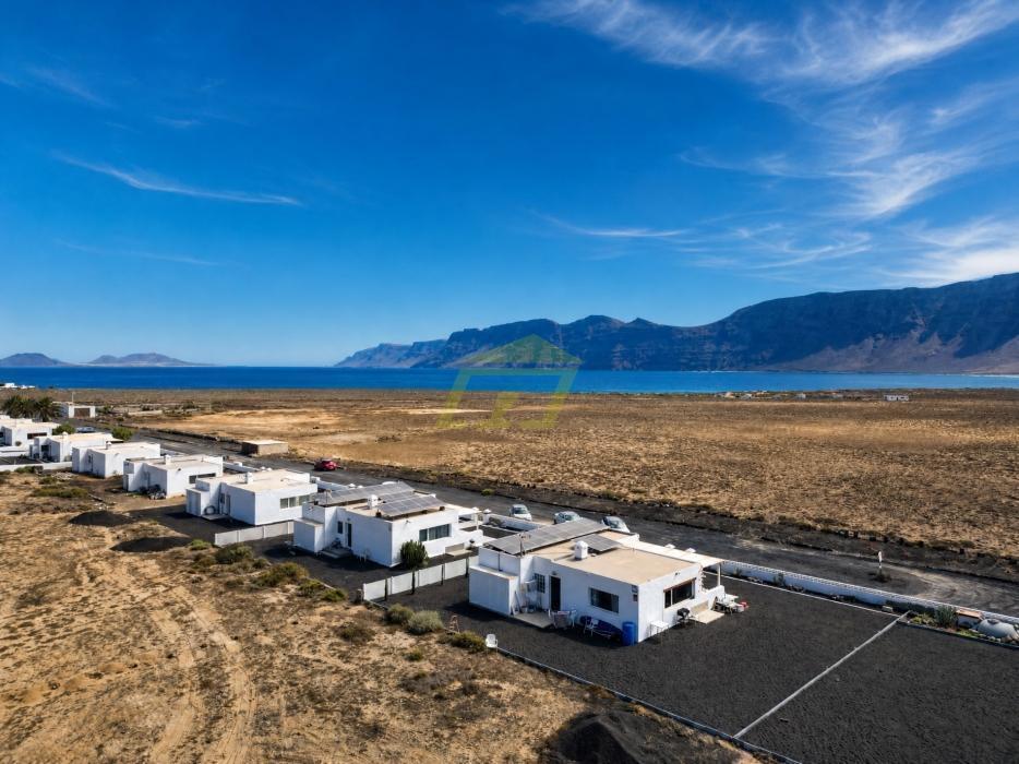Main image of property: Canary Islands, Lanzarote, Famara