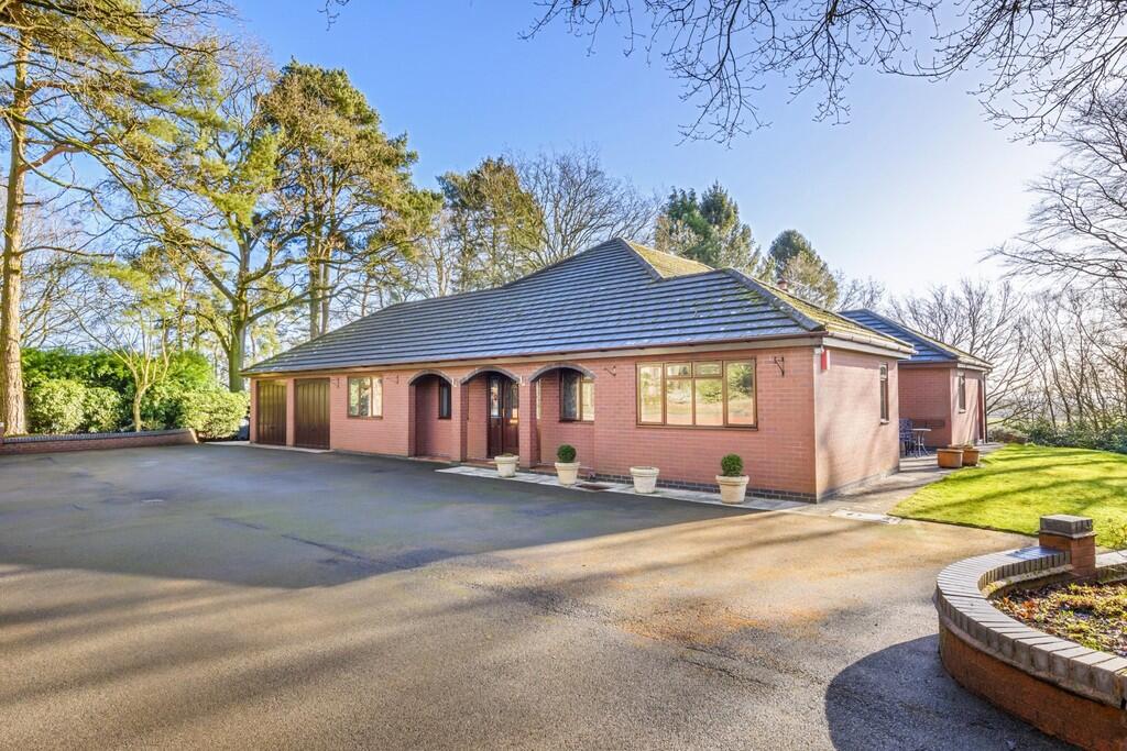 Main image of property: Pinewood Road, Ashley Heath