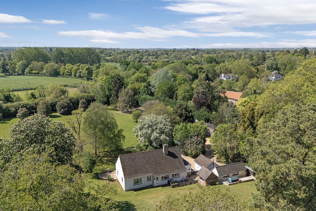 Main image of property: Thicket Road, Houghton, Huntingdon, Cambridgeshire, PE28