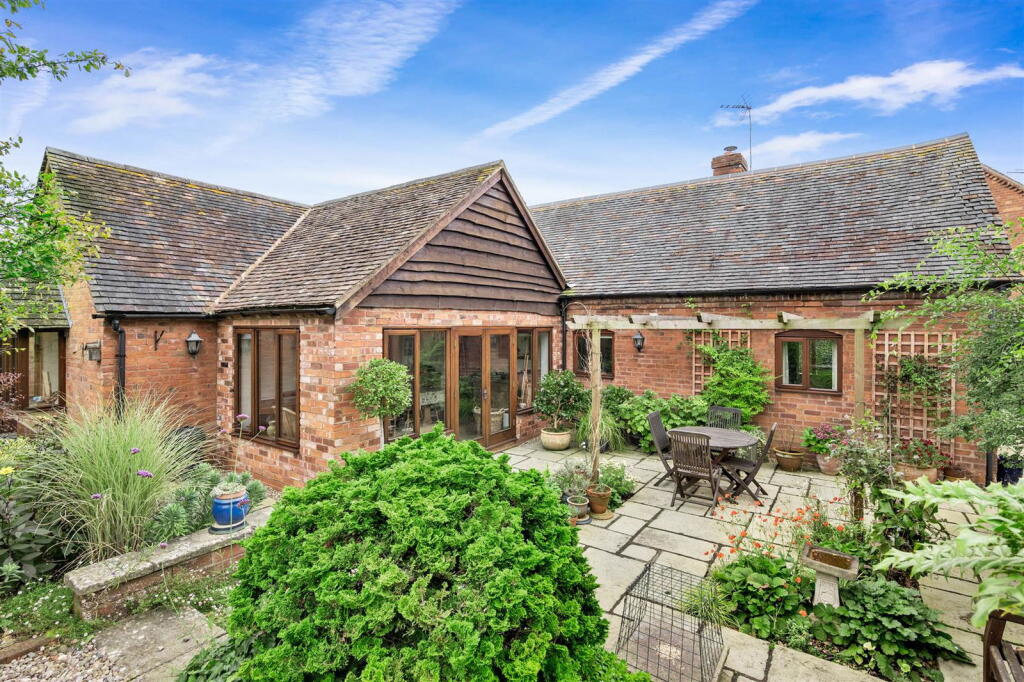 Main image of property: The Briar, Crews Hill Court, Alfrick, Worcestershire.  WR6 5ES