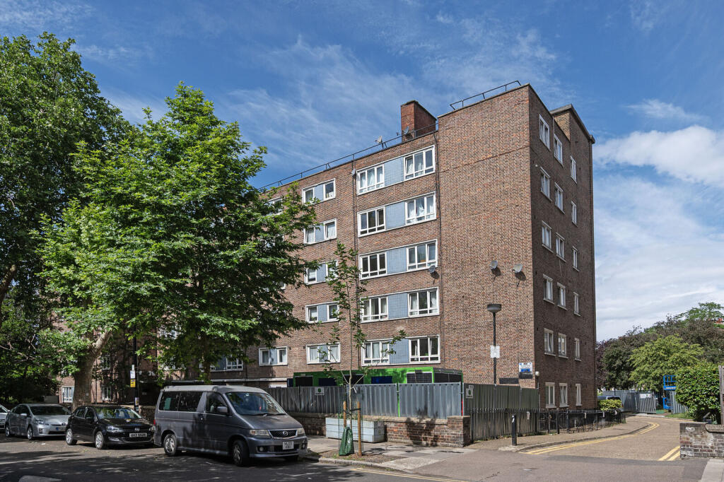 Main image of property: Victoria Park, E2, Victoria Park, London, E2