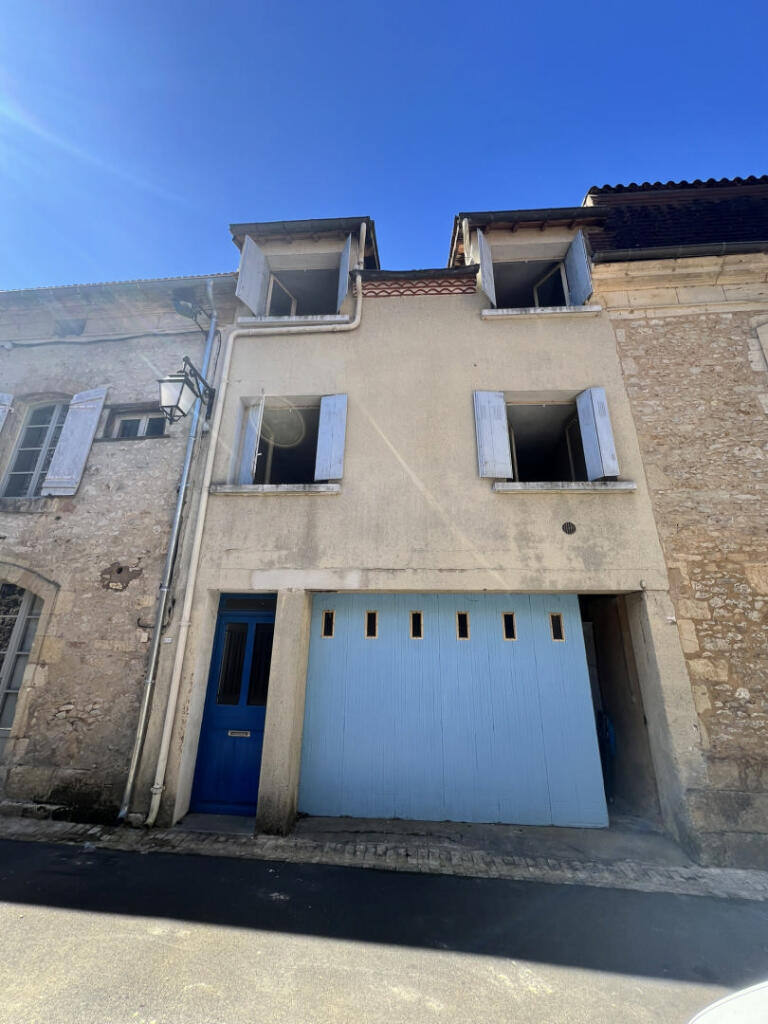 Main image of property: LE BUGUE