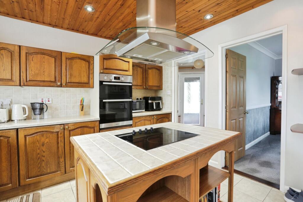 House in Ipswich - View 2