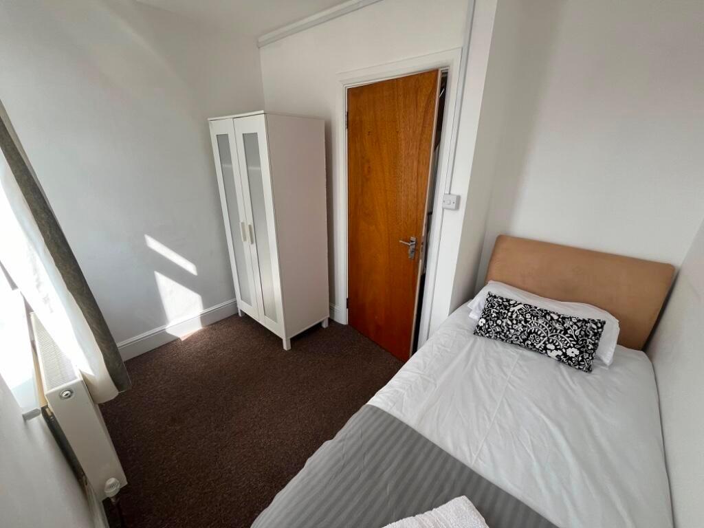 Main image of property: Beverley Road, Bristol, BS7
