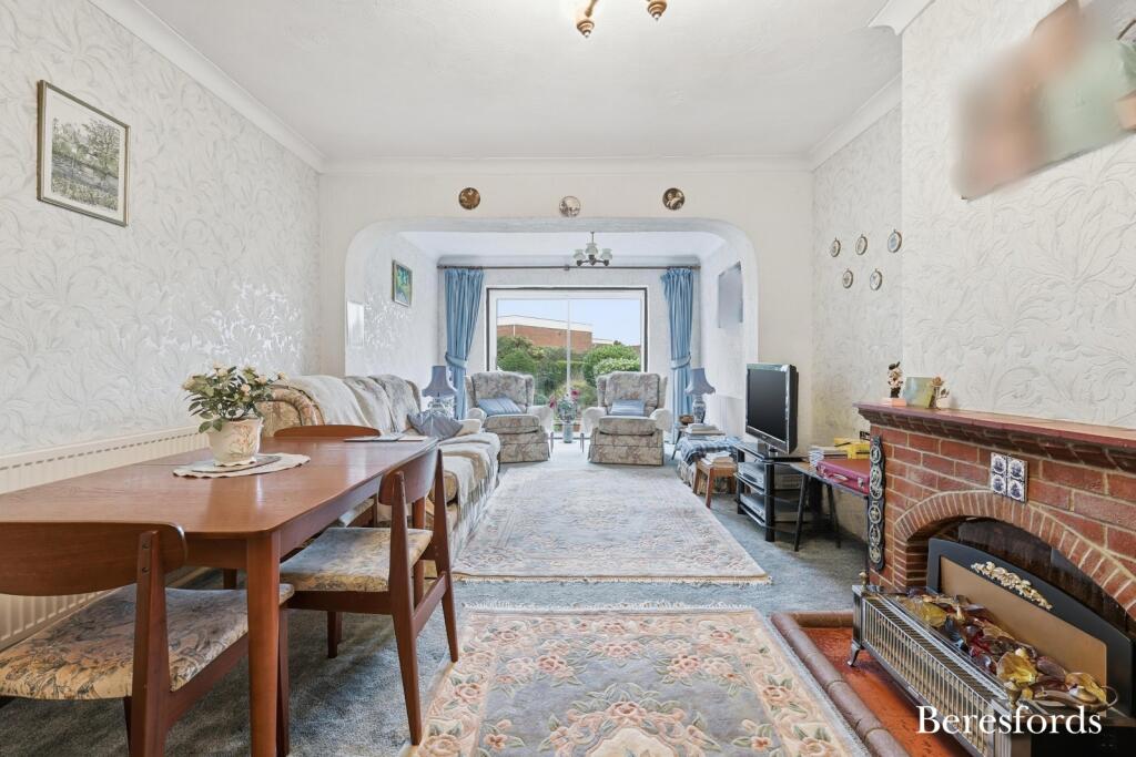 House in Brentwood, Essex - View 4