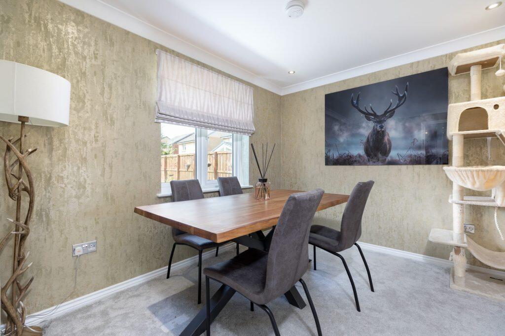 Raeswood Road, Crookston photo 4