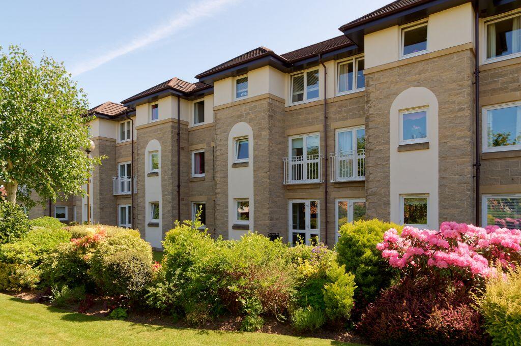 Main image of property: Flat 16 Kelburne Court, 53 Glasgow Road, Paisley, PA1 3AF