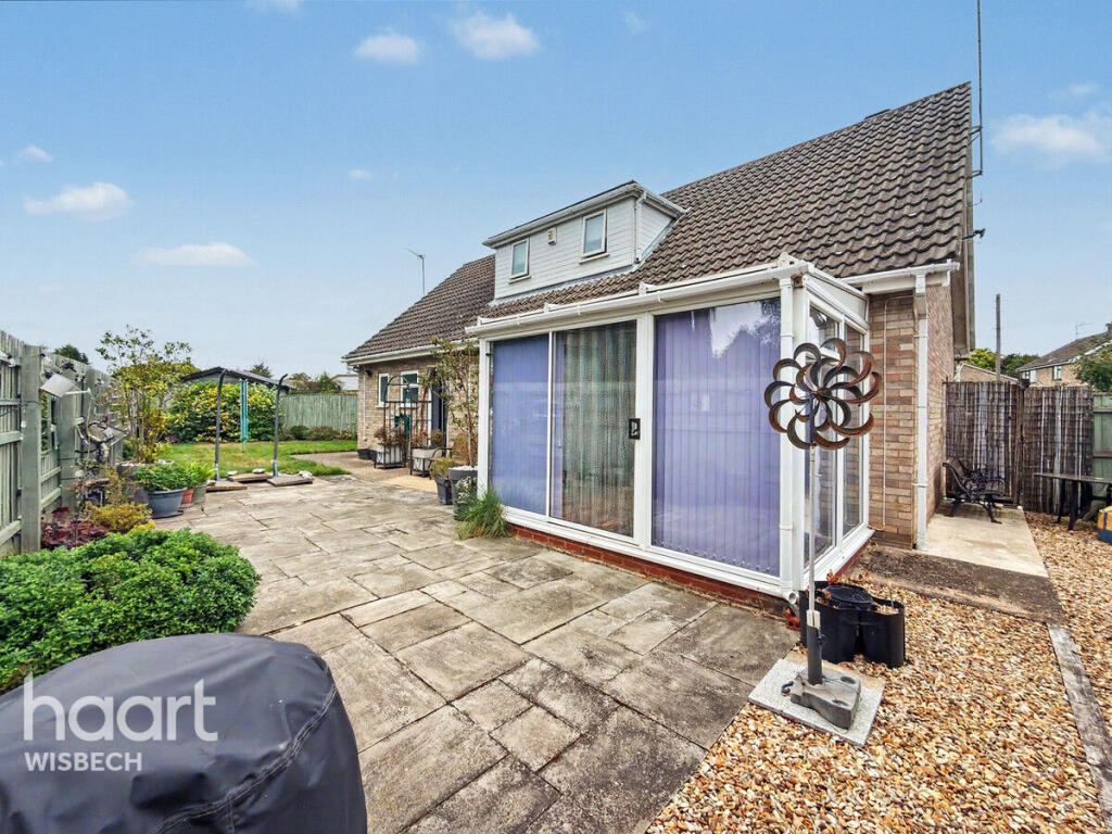 House in Fenland, Wisbech - More