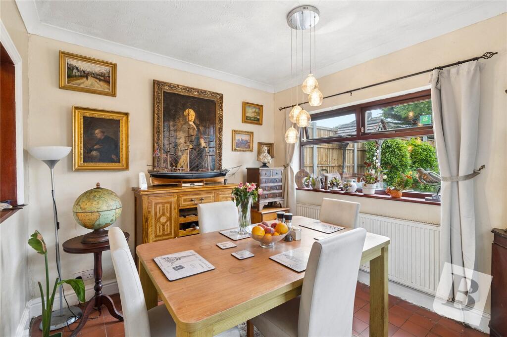 House in Romford - View 5
