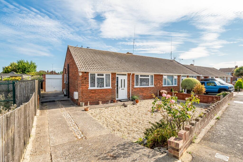 Main image of property: Sandwich
