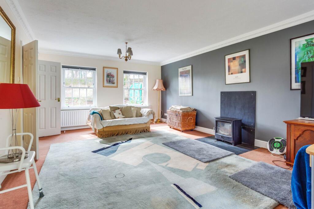 Upper Warren Avenue, Caversham Heights photo 3