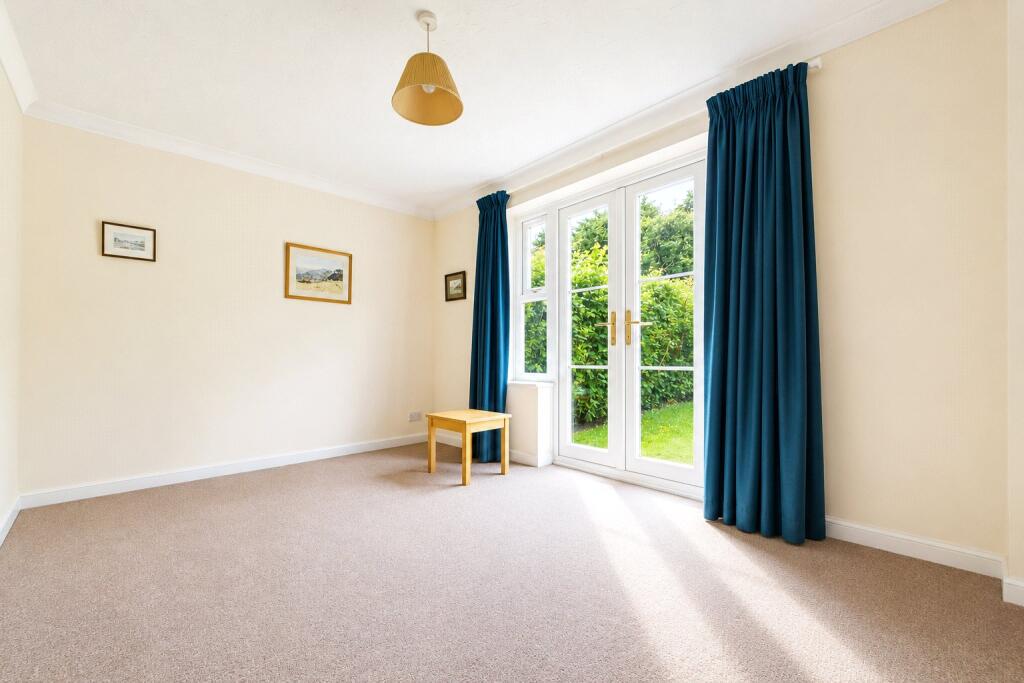 Meadowside, Tilehurst, Reading, Berkshire, RG31 – další
