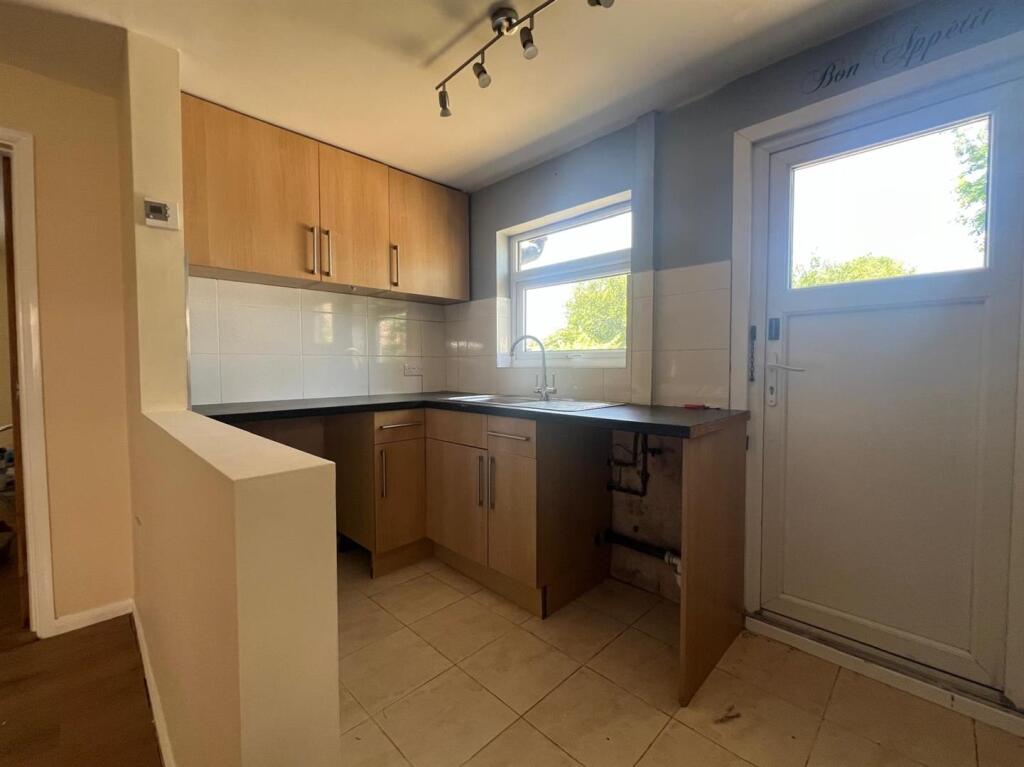House in Southend-on-Sea - View 5