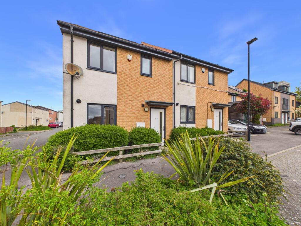 Main image of property: Moulton Place, Newcastle Upon Tyne, NE5