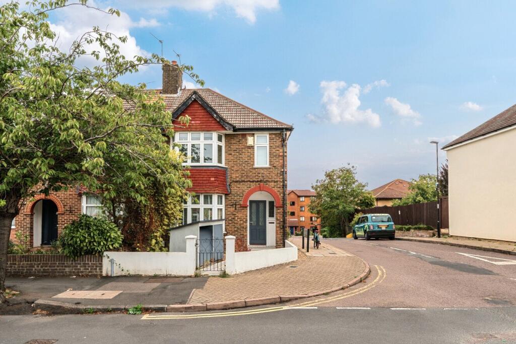 House in London - View 4