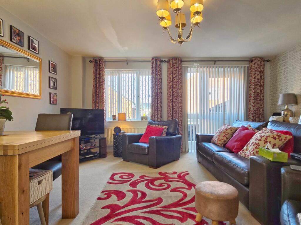 Wagstaff Way, Ampthill, Bedfordshire, MK45 photo 2