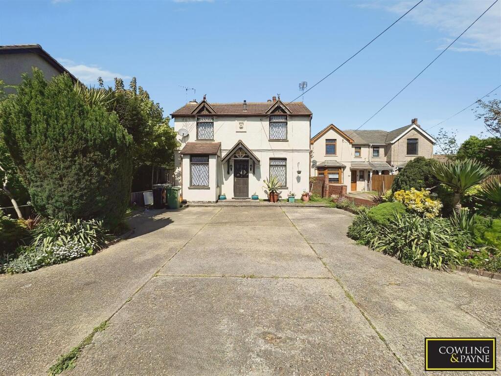 Main image of property: Runwell Road, Wickford