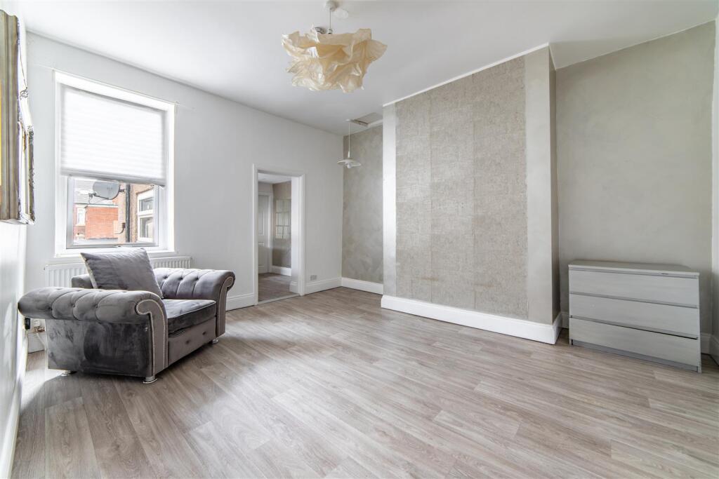 Kingsley Terrace, Newcastle Upon Tyne, NE4 photo 3