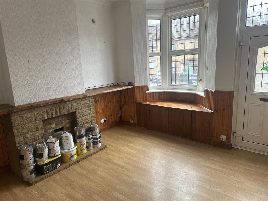 House in Maidstone, Barming Heath, East Farleigh - View 2