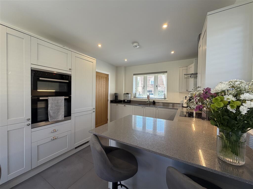House in Peterborough - View 4